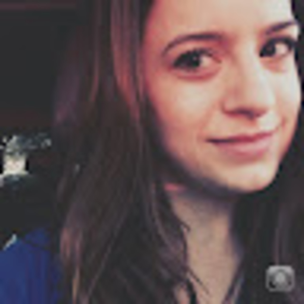 Meet your Posher, April